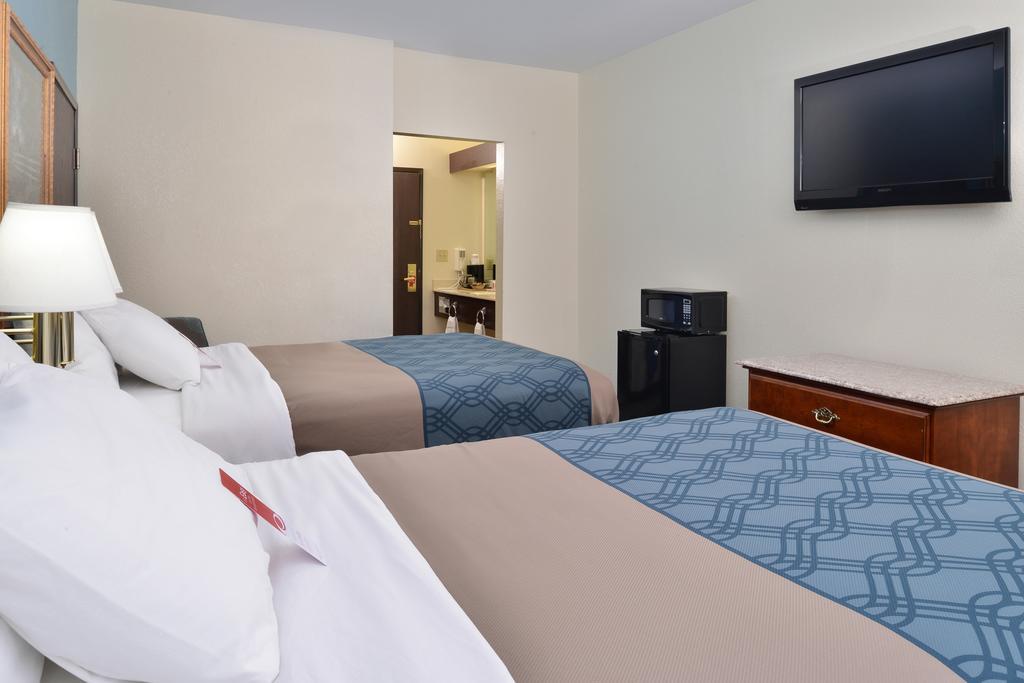 Econo Lodge Inn & Suites Shelbyville Habitación foto